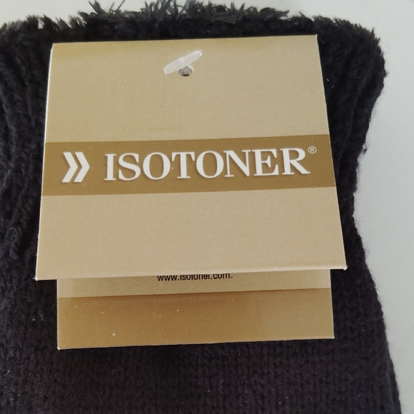Isotoner Women's Classic Black Mittens - Picture 2 of 7